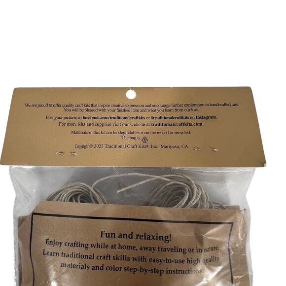 Traditional Craft Kits Basketry Wicker Kit Web Design Plaque 7" USA - Picture 4 of 7